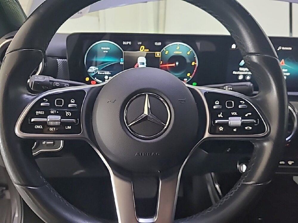 Occasion MERCEDES BENZ Classe A Classe A 180 d 8G-DCT - Progressive Line