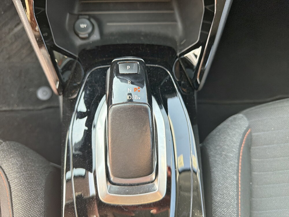 Occasion PEUGEOT 208 208 Electrique 50 kWh 136ch - Active Business