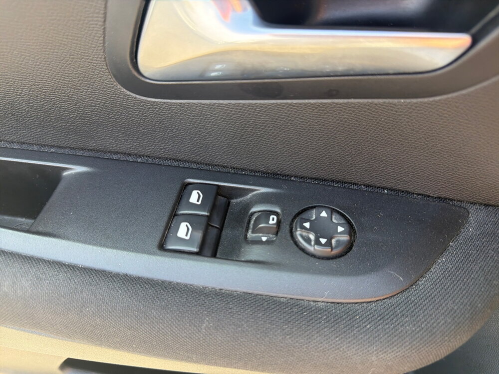 Occasion PEUGEOT 208 208 Electrique 50 kWh 136ch - Active Business