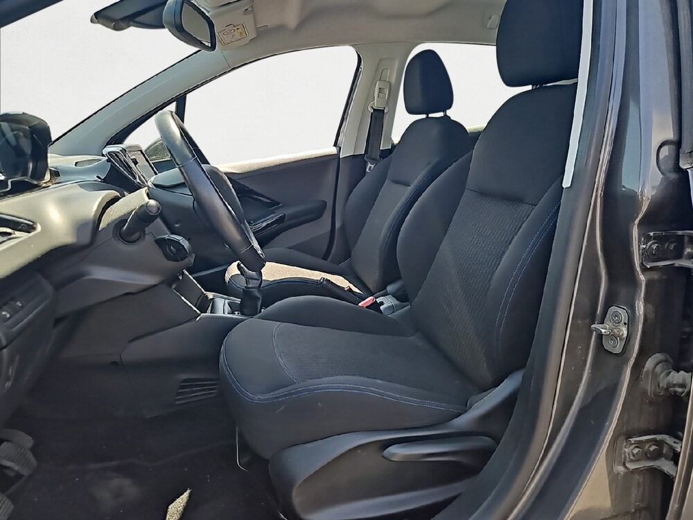 Occasion PEUGEOT 208 208 PureTech 82ch S&S BVM5 - Signature