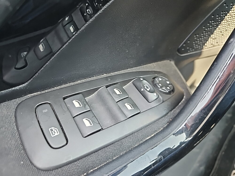 Occasion PEUGEOT 208 208 PureTech 82ch S&S BVM5 - Signature