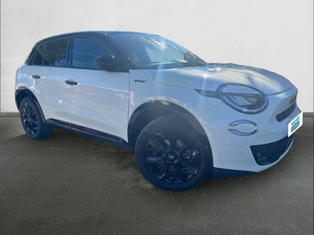 Occasion FIAT 600 600 T-Gen 3 1.2 Hybrid 145ch eDCT6 - Sport