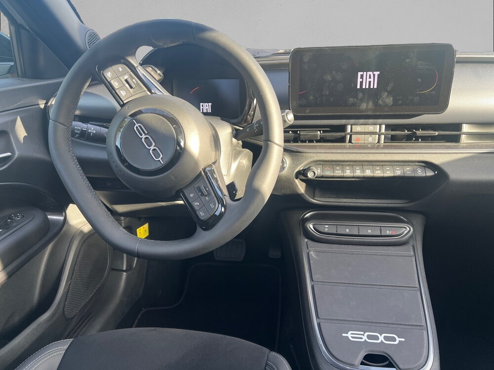 Occasion FIAT 600 600 T-Gen 3 1.2 Hybrid 145ch eDCT6 - Sport