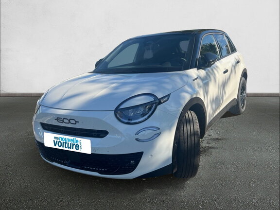 Occasion FIAT 600 600 T-Gen 3 1.2 Hybrid 145ch eDCT6 - Sport
