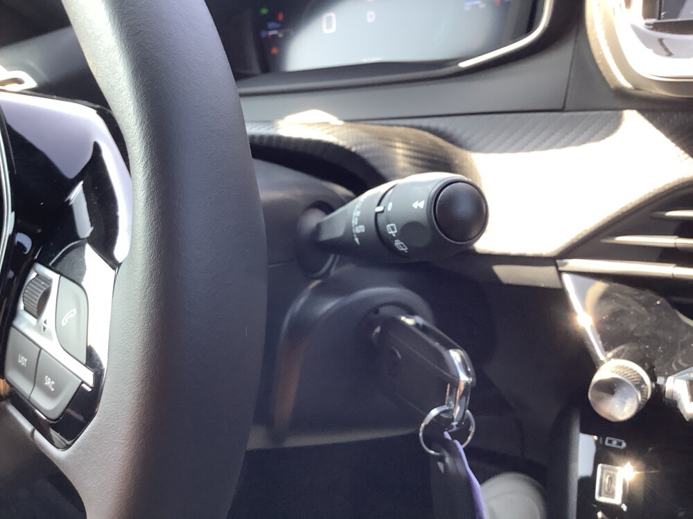 Occasion PEUGEOT 2008 2008 Hybrid 145 e-DCS6 - Allure