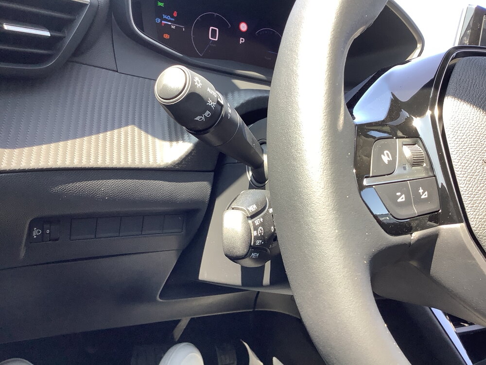 Occasion PEUGEOT 208 208 Hybrid 110 ch e-DCS6 - Allure