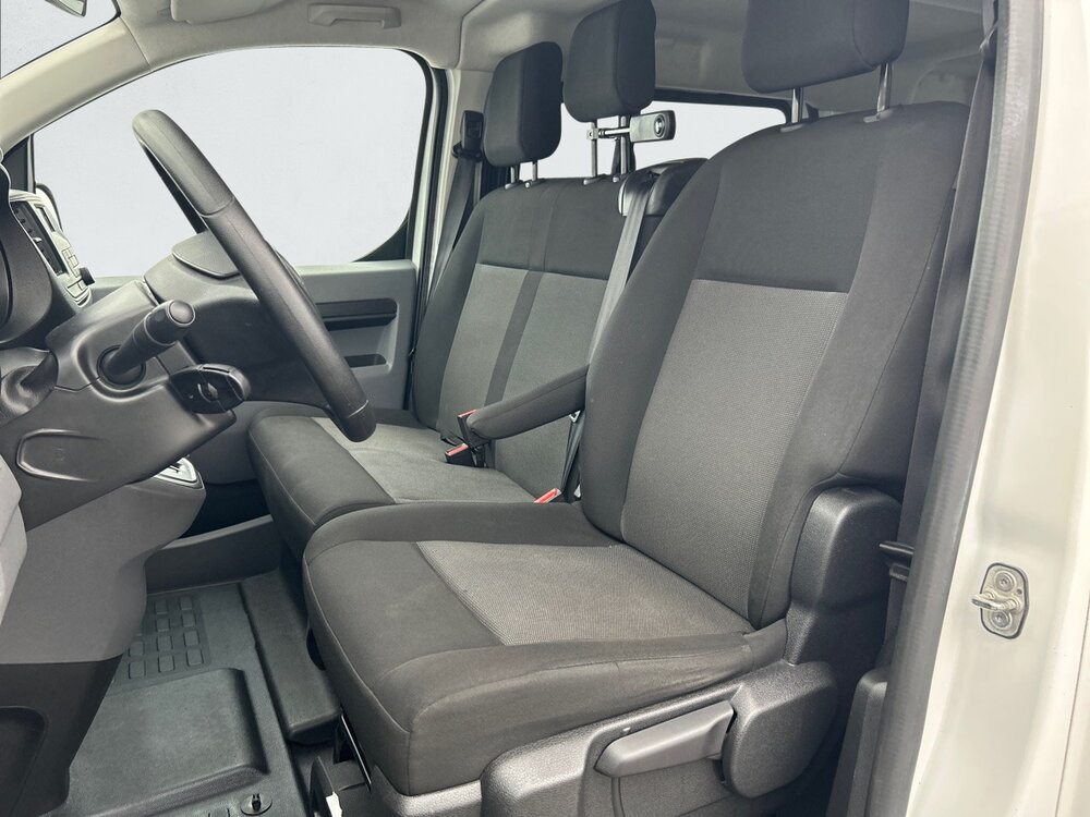 Occasion PEUGEOT Expert Expert Standard Electrique 50 kWh 136ch