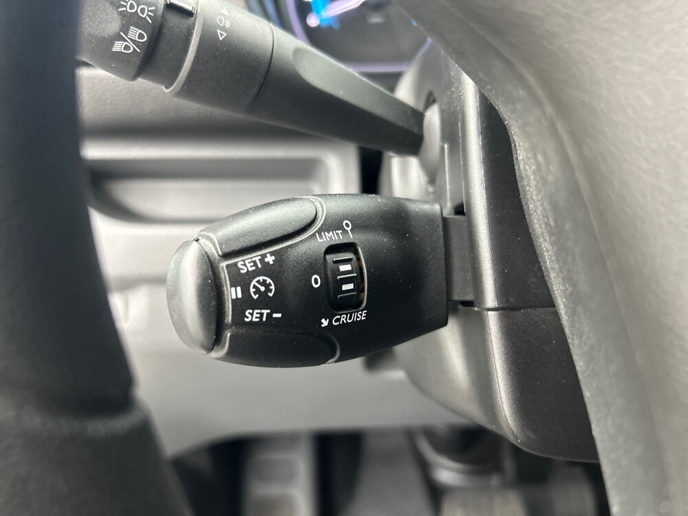 Occasion PEUGEOT Expert Expert Standard Electrique 50 kWh 136ch
