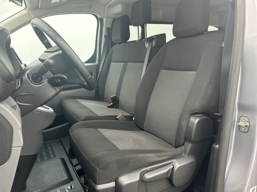 Occasion PEUGEOT Expert Expert Standard Electrique 50 kWh 136ch