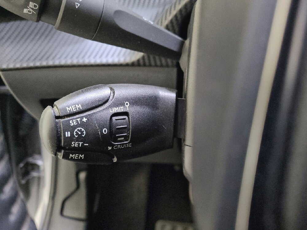 Occasion PEUGEOT 208 208 Electrique 50 kWh 136ch - Style