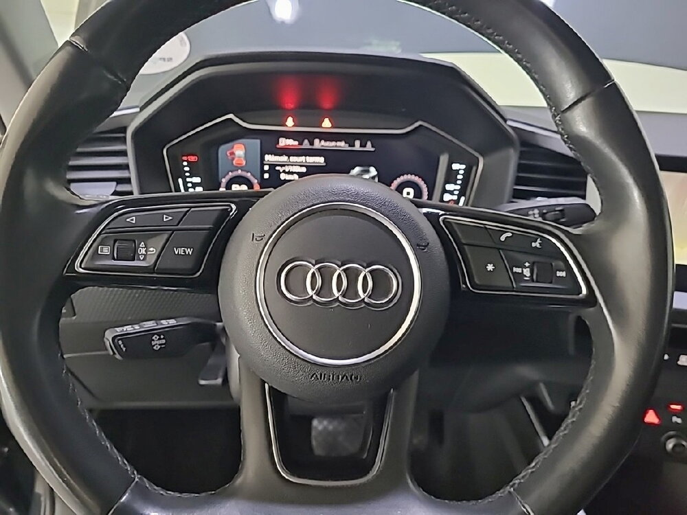 Occasion AUDI A1 A1 Sportback 30 TFSI 110 ch S tronic 7 - Design Luxe