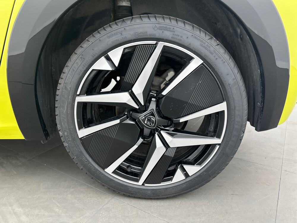 Occasion PEUGEOT 208 208 Hybrid 145 ch e-DCS6 - GT
