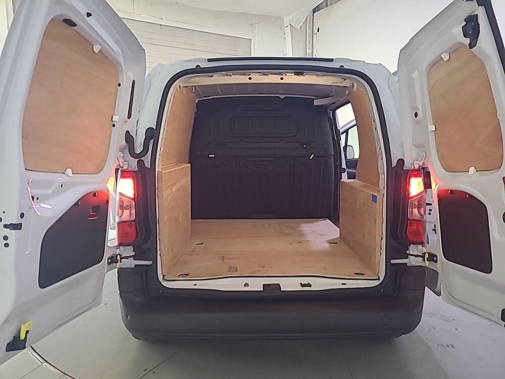 Occasion PEUGEOT Partner PARTNER FOURGON M 950 KG BLUEHDI 130 S&S EAT8