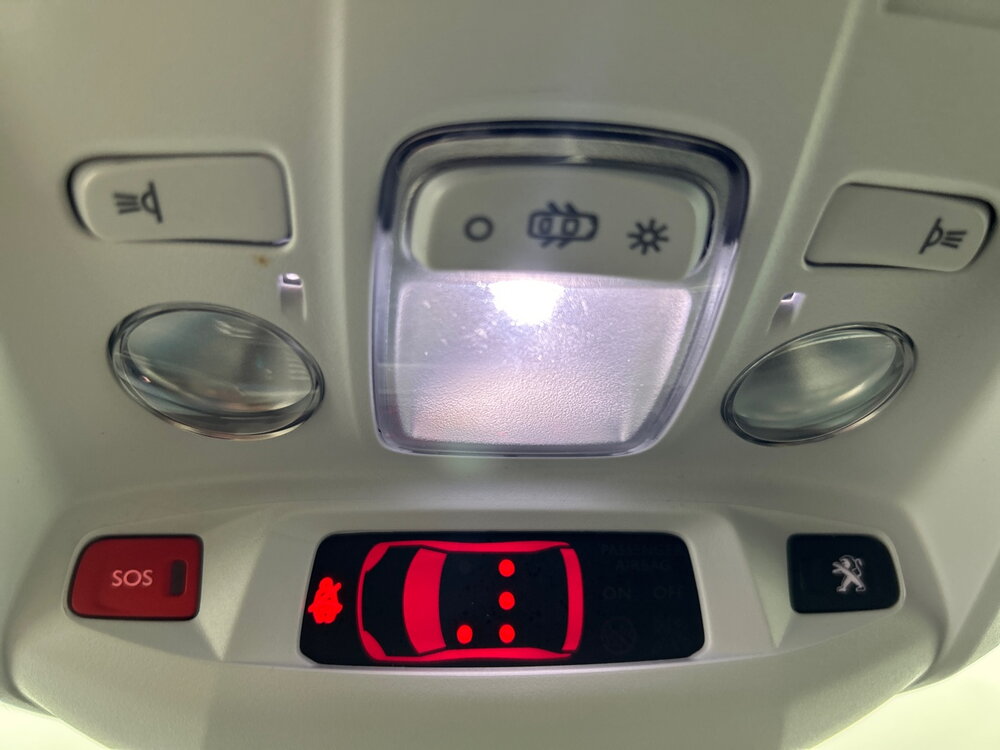 Occasion PEUGEOT 3008 3008 Hybrid 225 e-EAT8 - Allure