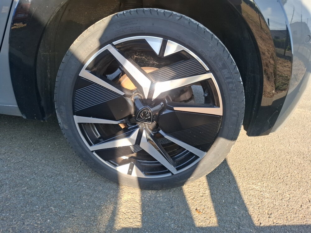 Occasion PEUGEOT 208 208 Hybrid 100 e-DCS6 - GT