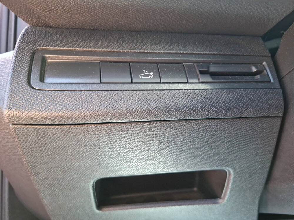 Occasion PEUGEOT 3008 3008 BlueHDi 130ch S&S EAT8 - Allure Business