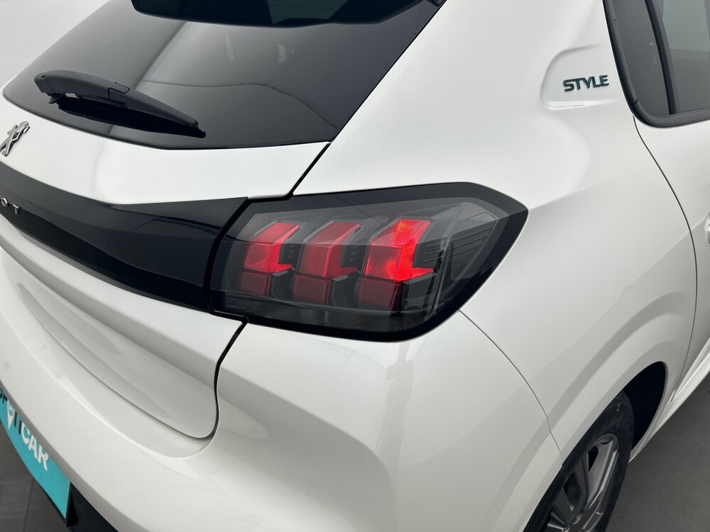 Occasion PEUGEOT 208 208 BlueHDi 100 S&S BVM6 - Style