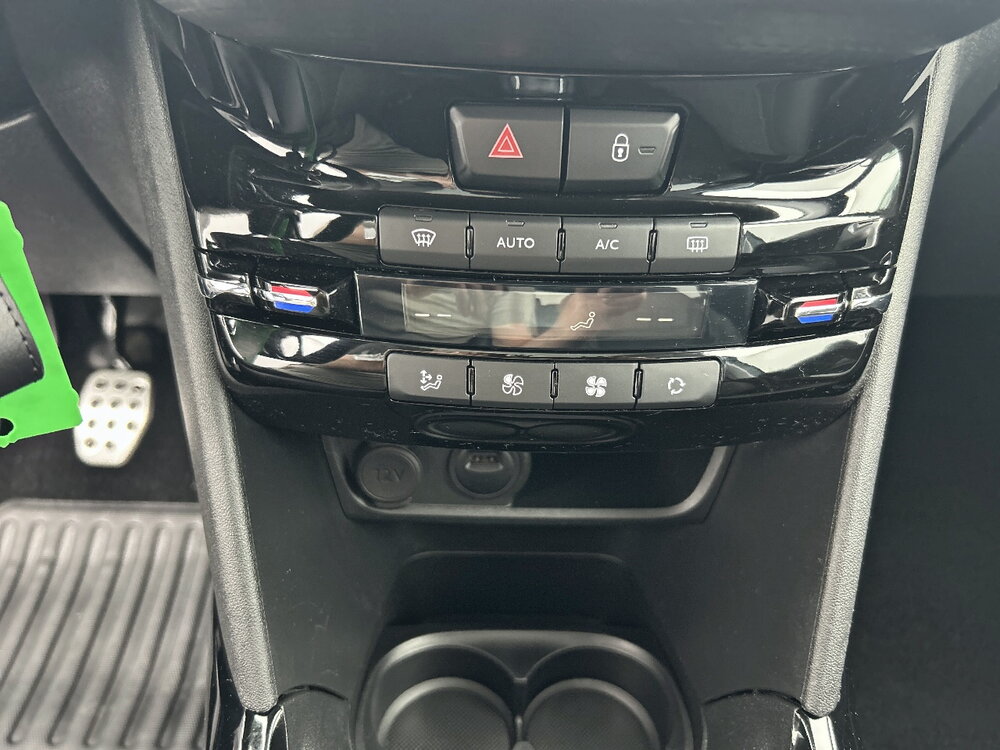 Occasion PEUGEOT 2008 2008 BlueHDi 100ch S&S BVM5 - Crossway