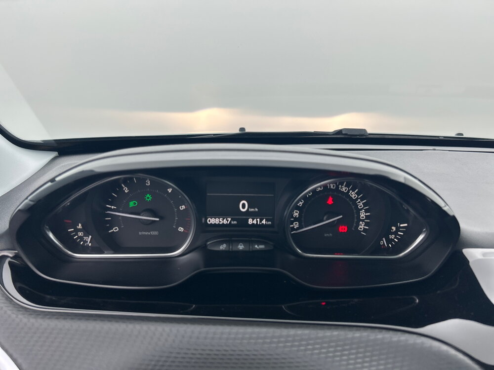 Occasion PEUGEOT 2008 2008 BlueHDi 100ch S&S BVM5 - Crossway