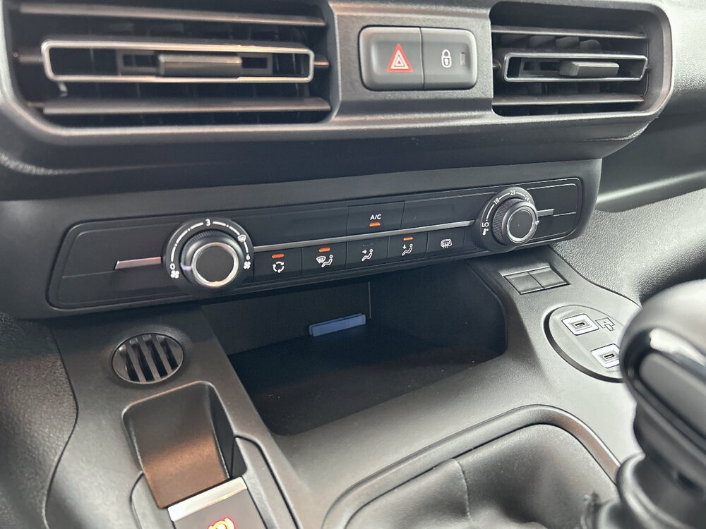 Occasion PEUGEOT Partner PARTNER - Fourgon M Essence 110 ch Manuelle