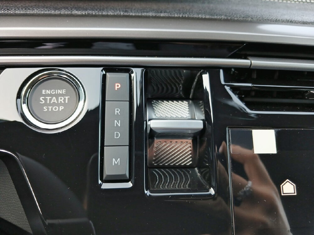 Occasion PEUGEOT 3008 3008 Hybrid 145 e-DCS6 - GT