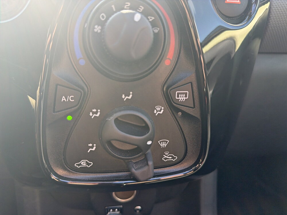 Occasion PEUGEOT 108 108 VTi 72ch S&S BVM5 - Style TOP!