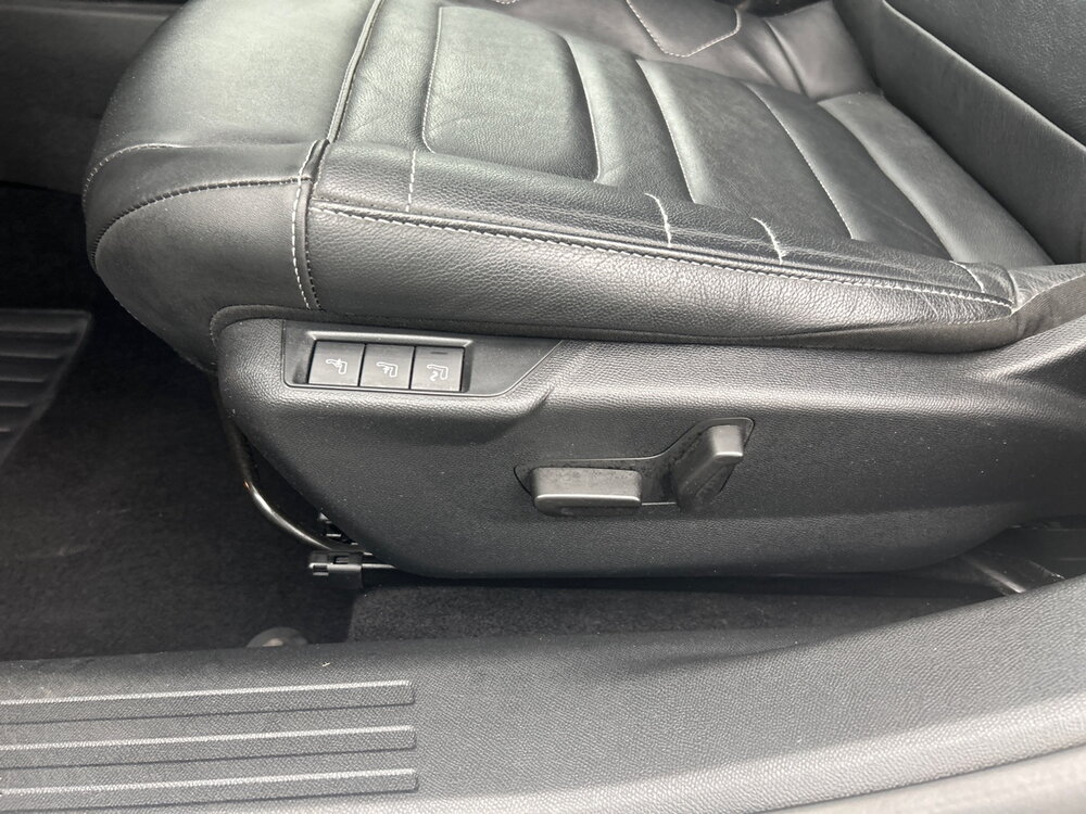 Occasion CITROEN C4 C4 PureTech 130 S&S EAT8 - Shine Pack