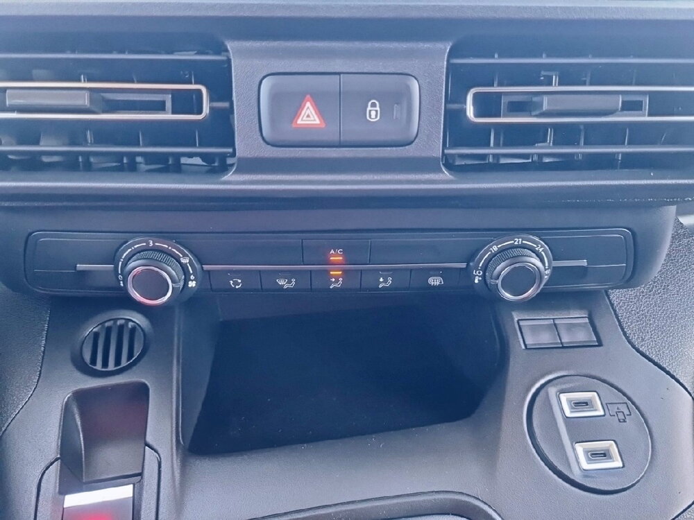 Occasion PEUGEOT Partner PARTNER FOURGON XL 950 KG BLUEHDI 100 S&S BVM6