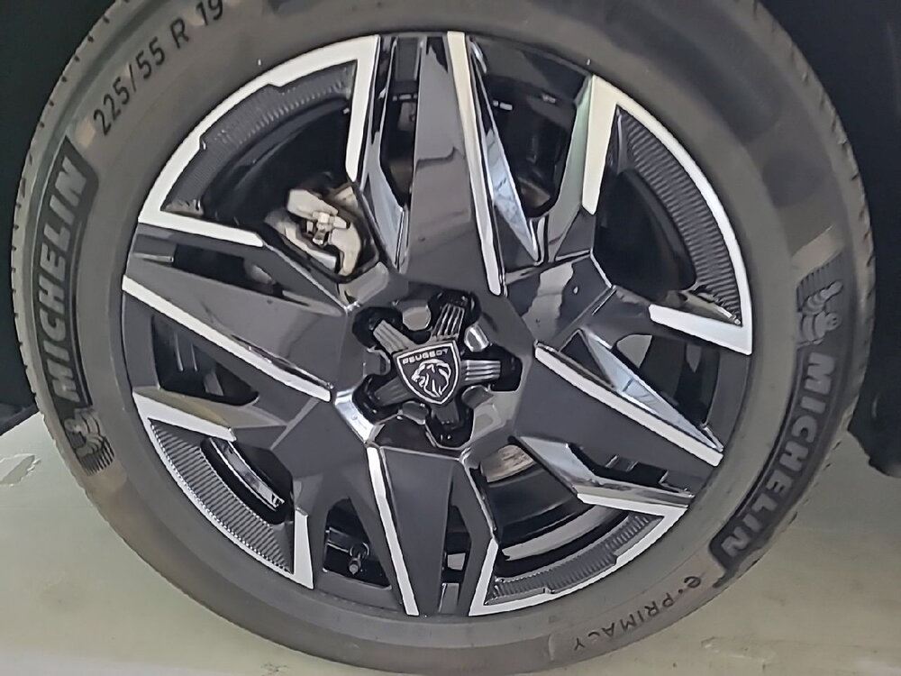 Occasion PEUGEOT 5008 5008 Hybrid 145 e-DCS6 - Allure