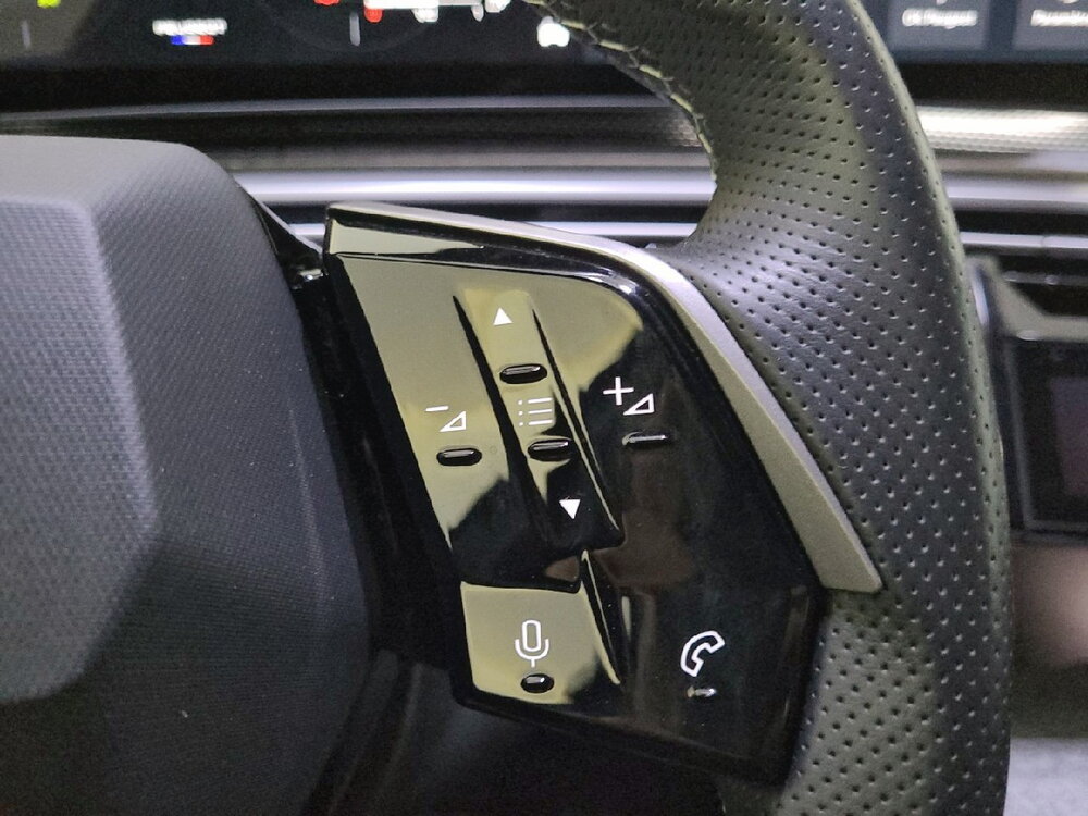 Occasion PEUGEOT 3008 3008 Hybrid 136 e-DCS6 - GT