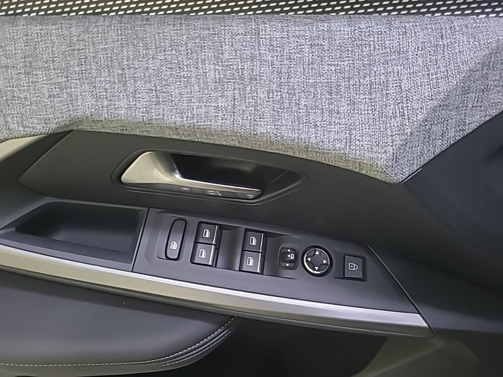 Occasion PEUGEOT 3008 3008 Hybrid 136 e-DCS6 - GT