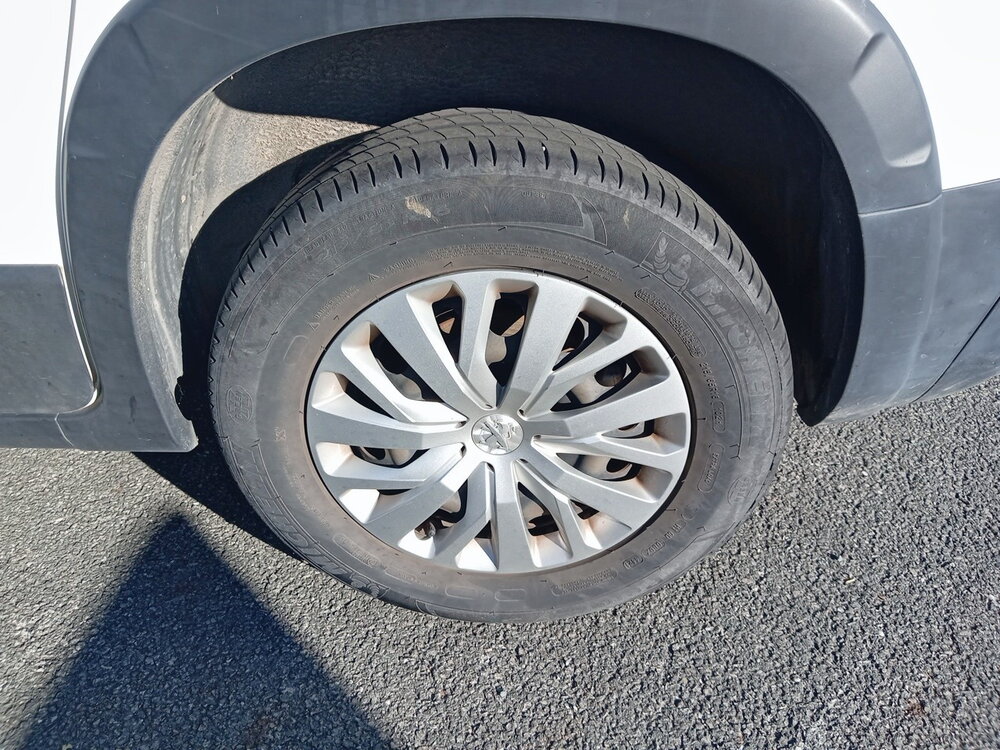 Occasion PEUGEOT Rifter Rifter Standard PureTech 110 S&S BVM6 5pl - Active Pack