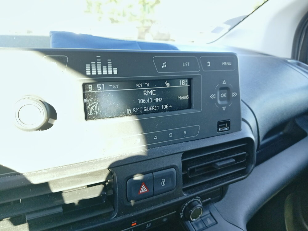 Occasion PEUGEOT Rifter Rifter Standard PureTech 110 S&S BVM6 5pl - Active Pack