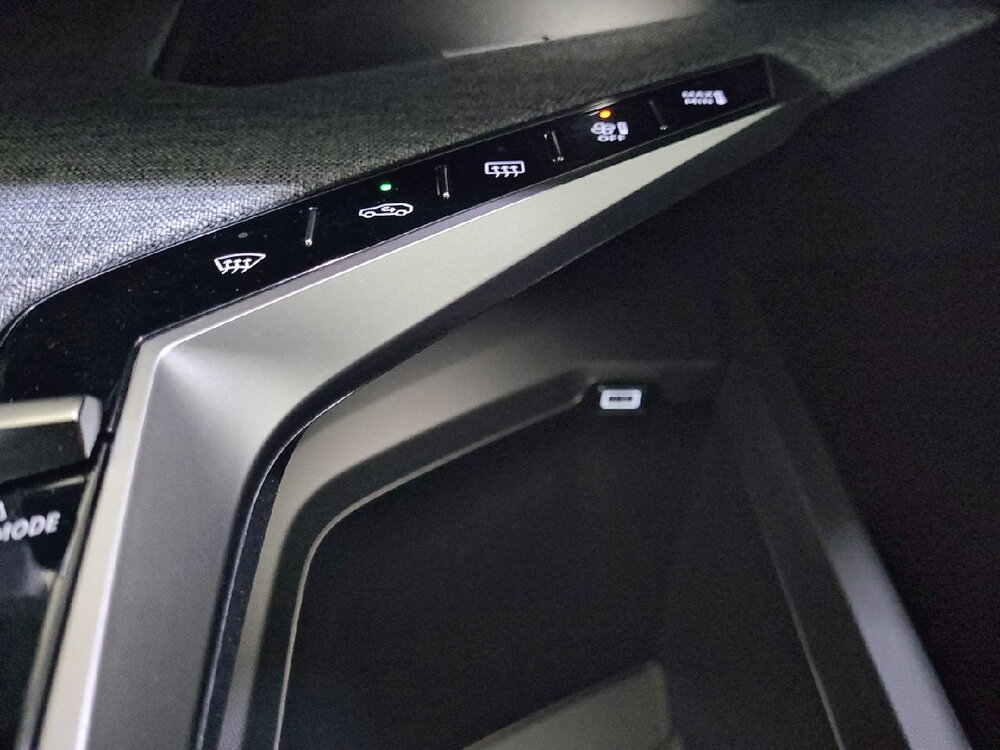 Occasion PEUGEOT 3008 3008 Hybrid 145 e-DCS6 - Allure