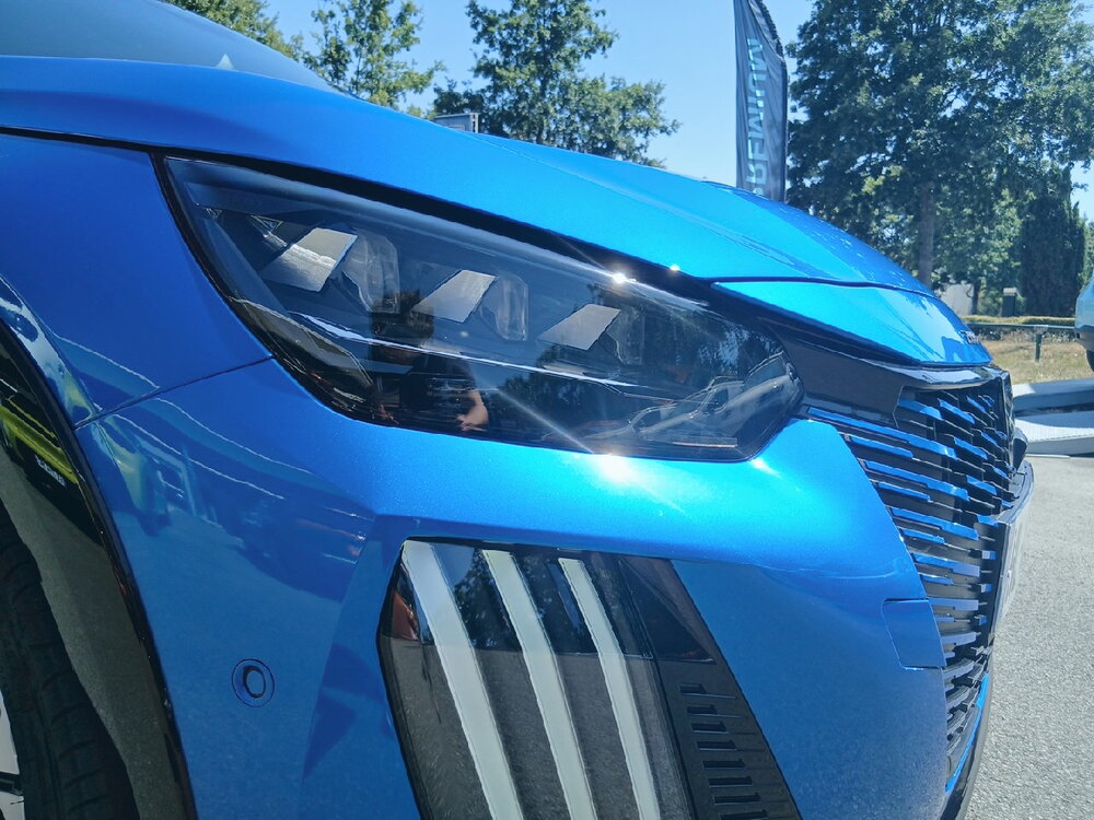 Occasion PEUGEOT 208 208 Hybrid 145 ch e-DCS6 - GT Exclusive