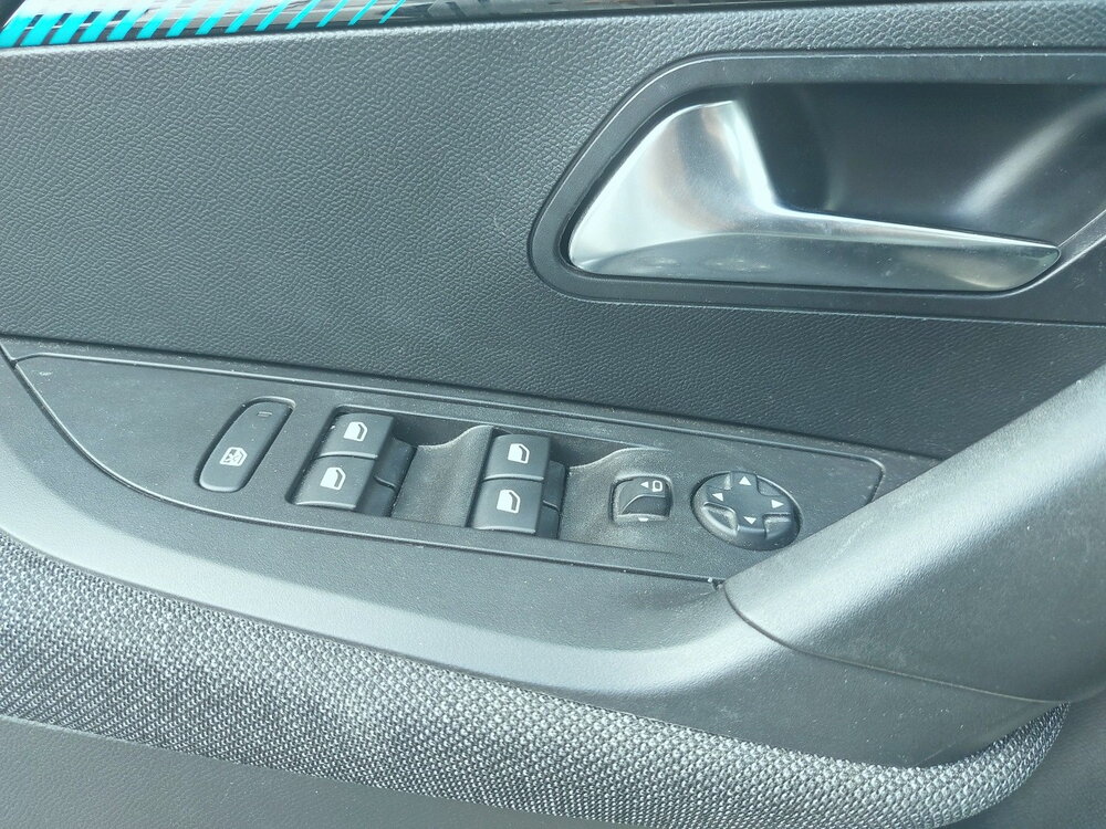 Occasion PEUGEOT 2008 2008 Electrique 136 ch - Style