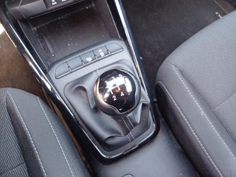Occasion KIA Rio Rio 1.2L 84 ch ISG - Design