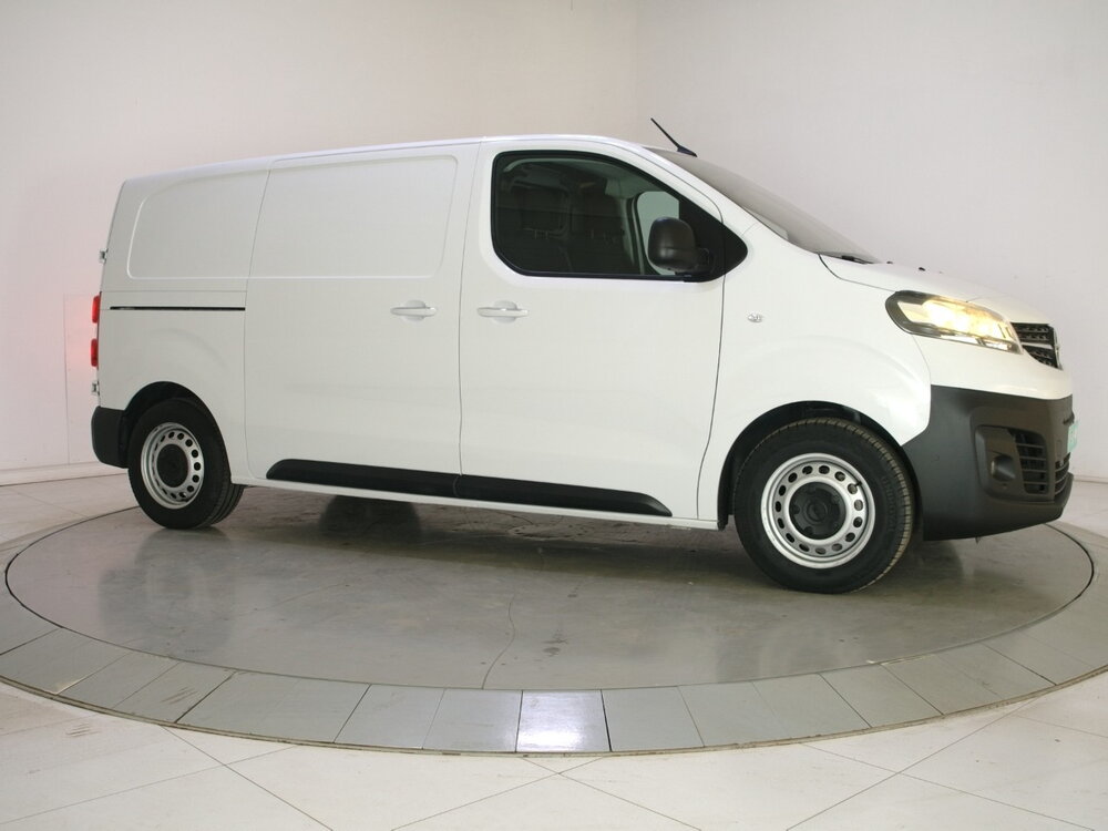 Occasion OPEL Vivaro VIVARO-E FGN TAILLE M ELECTRIQUE 100 KW BATTERIE 75 KWH