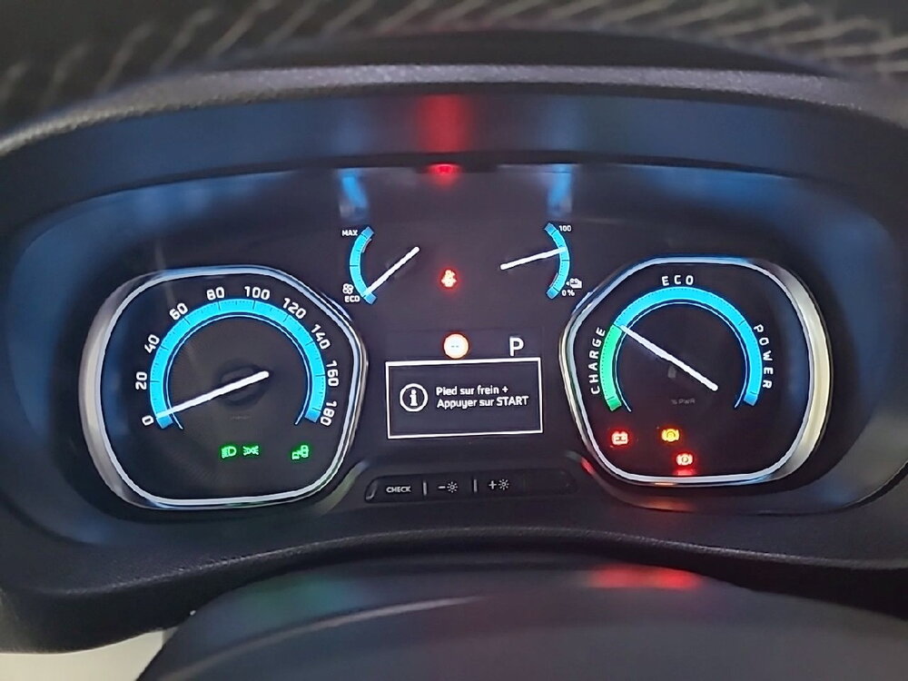 Occasion OPEL Vivaro VIVARO-E FGN TAILLE M ELECTRIQUE 100 KW BATTERIE 75 KWH