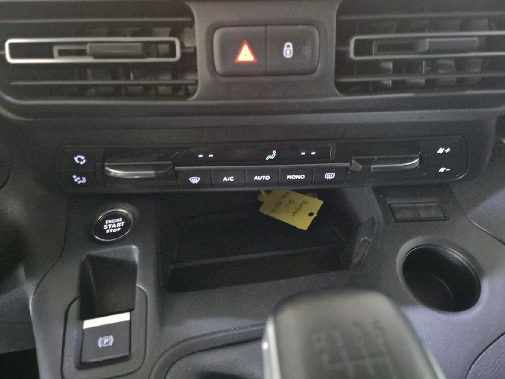 Occasion CITROEN Berlingo Berlingo Taille M BlueHDi 130 S&S BVM6 - Shine