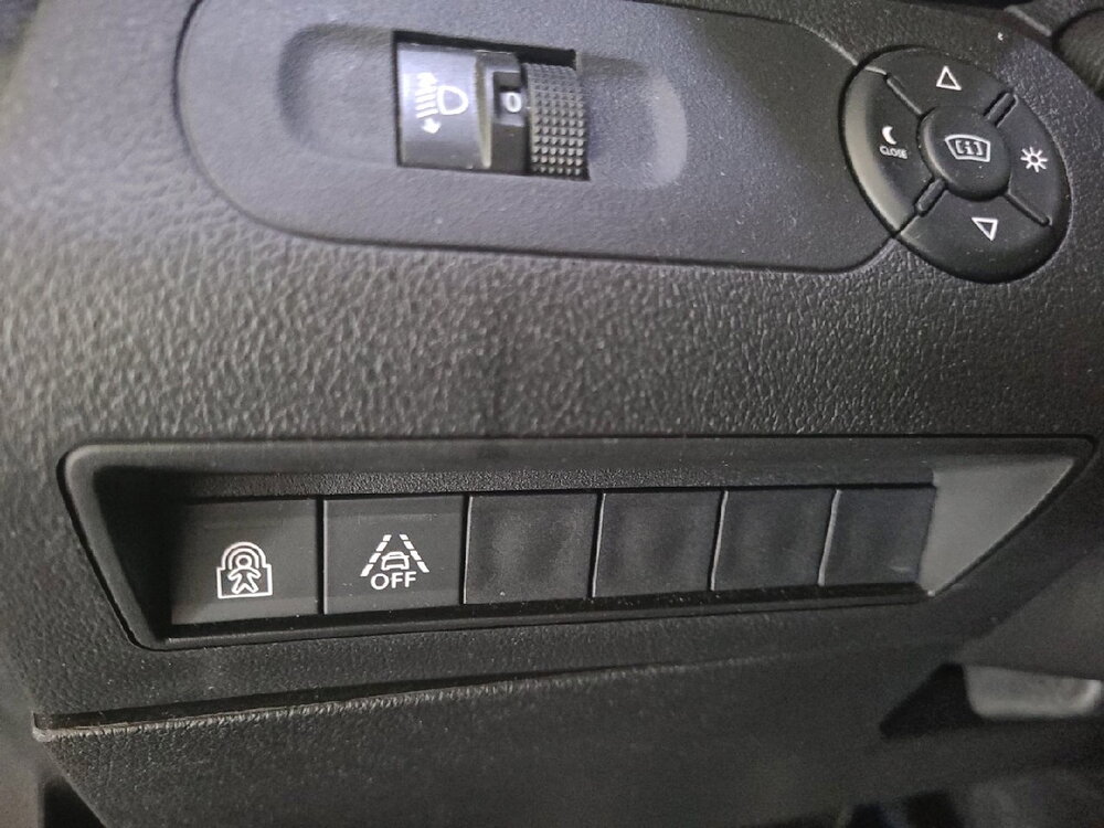 Occasion CITROEN Berlingo Berlingo Taille M BlueHDi 130 S&S BVM6 - Shine