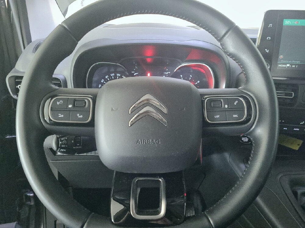Occasion CITROEN Berlingo Berlingo Taille M BlueHDi 130 S&S BVM6 - Shine