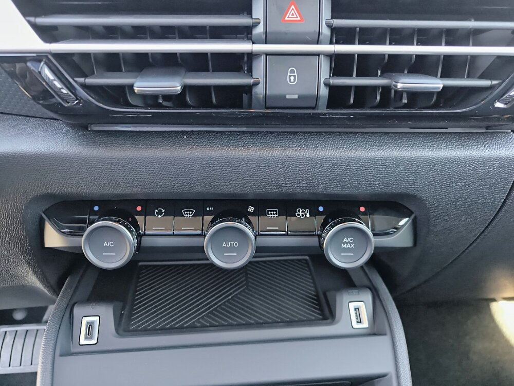 Occasion CITROEN C4 C4 Hybride 145 e-DCS6 - Collection