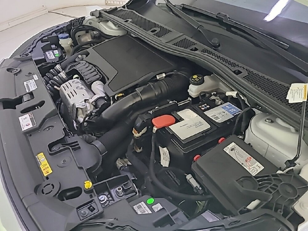 Occasion PEUGEOT 208 208 PureTech 100 S&S EAT8 - GT Line