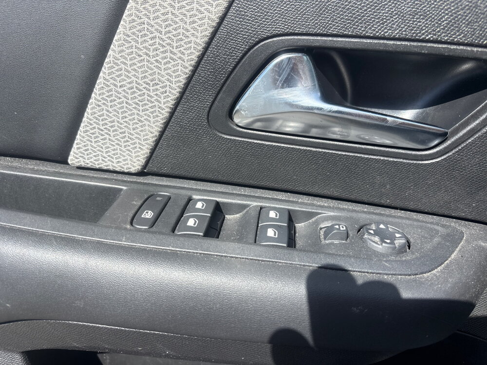 Occasion CITROEN C4 C4 PureTech 130 S&S EAT8 - Shine