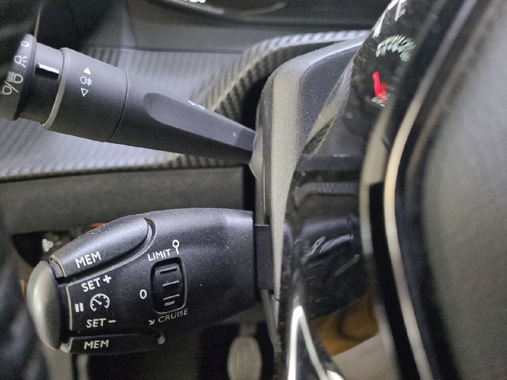 Occasion PEUGEOT 208 208 BlueHDi 100 S&S BVM6 - Allure
