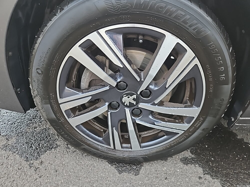 Occasion PEUGEOT 208 208 PureTech 100 S&S EAT8 - Allure