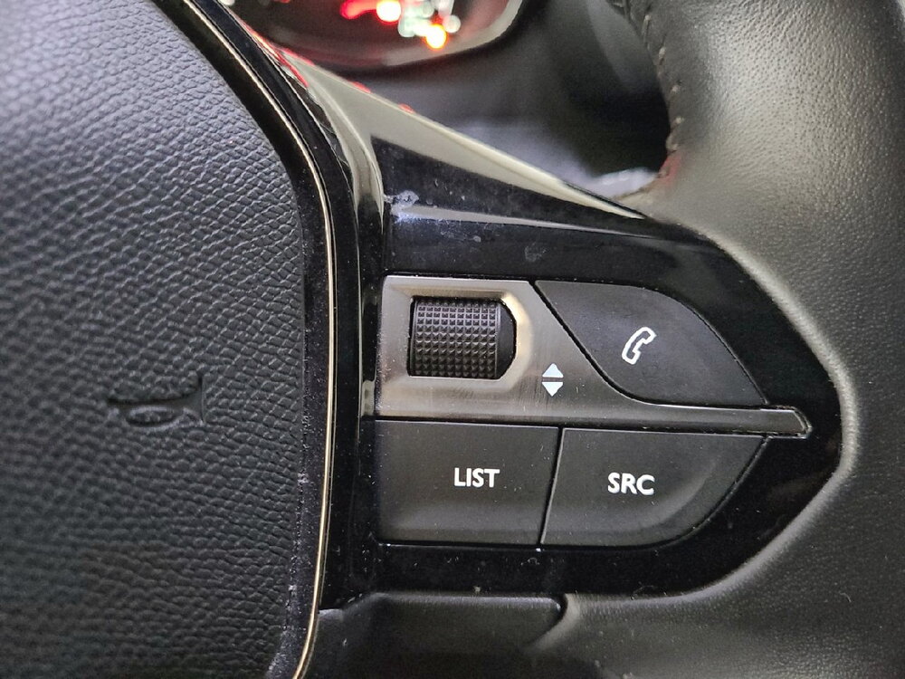Occasion PEUGEOT 208 208 PureTech 100 S&S BVM6 - Active Pack