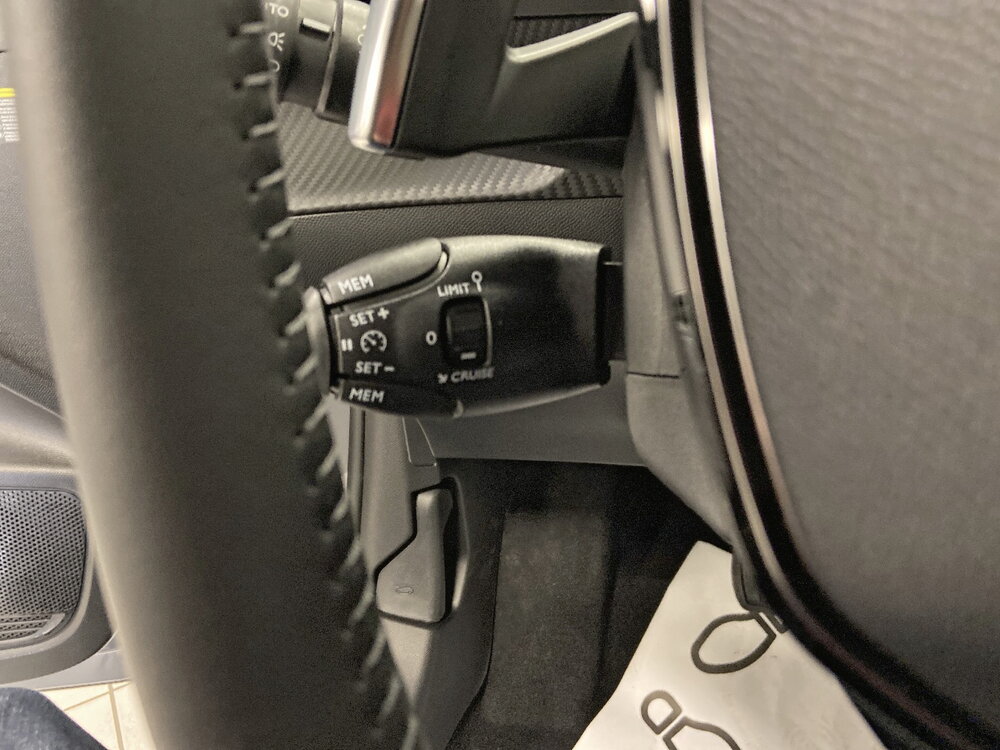 Occasion PEUGEOT 208 208 Hybrid 100 e-DCS6 - Allure