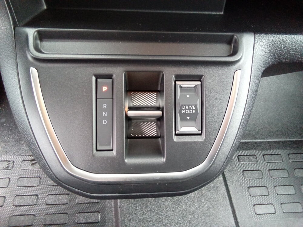 Occasion PEUGEOT Expert Expert Combi M Diesel 180 ch Automatique
